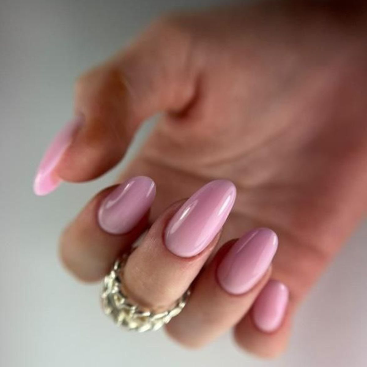 Builder Gel in a Pot - Creamy light pink