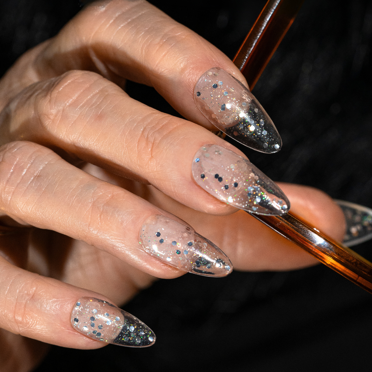 Glitter Gel Color - Pink Mask - vibrant nail polish with sparkling glitter