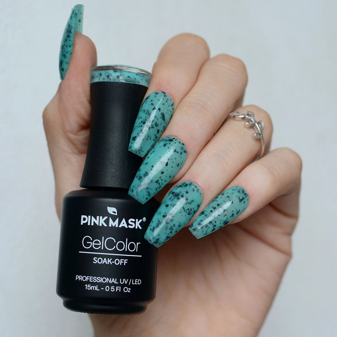 Gel Color - Pink Mask - love hate - verde - nail polish - esmalte