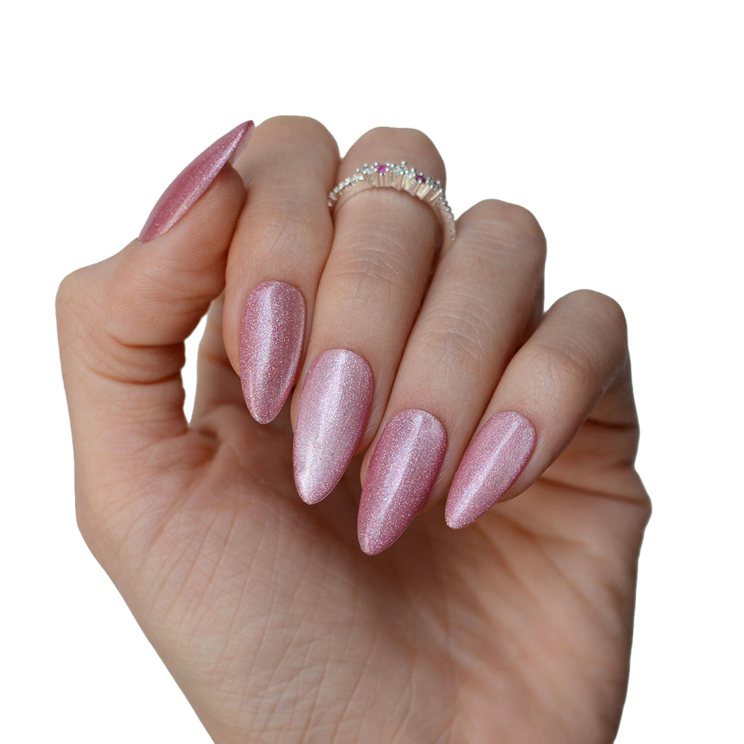 Blush Aura Pastel Cat Eye Gel Polish by Pink Mask - blush pink magnetic gel polish with fine magnetic particles for a luminous cat eye effect.
